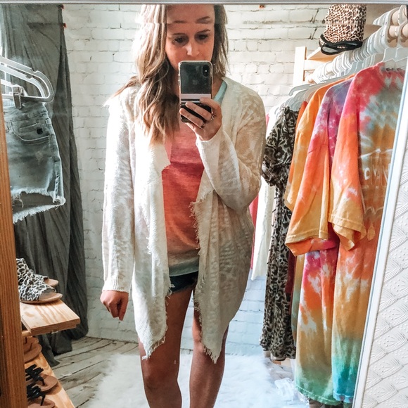 Ivory Fringe Cardigan - Picture 4 of 5